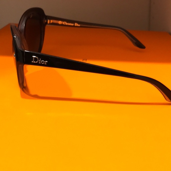 dior butterfly sunglasses